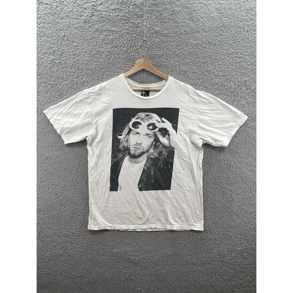 Madness Kurt Cobain Clout Goggles White Photo Tee T-Shirt Size XL